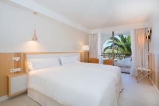 Double Room with Garden View (1 Adult),684919494:JPEG