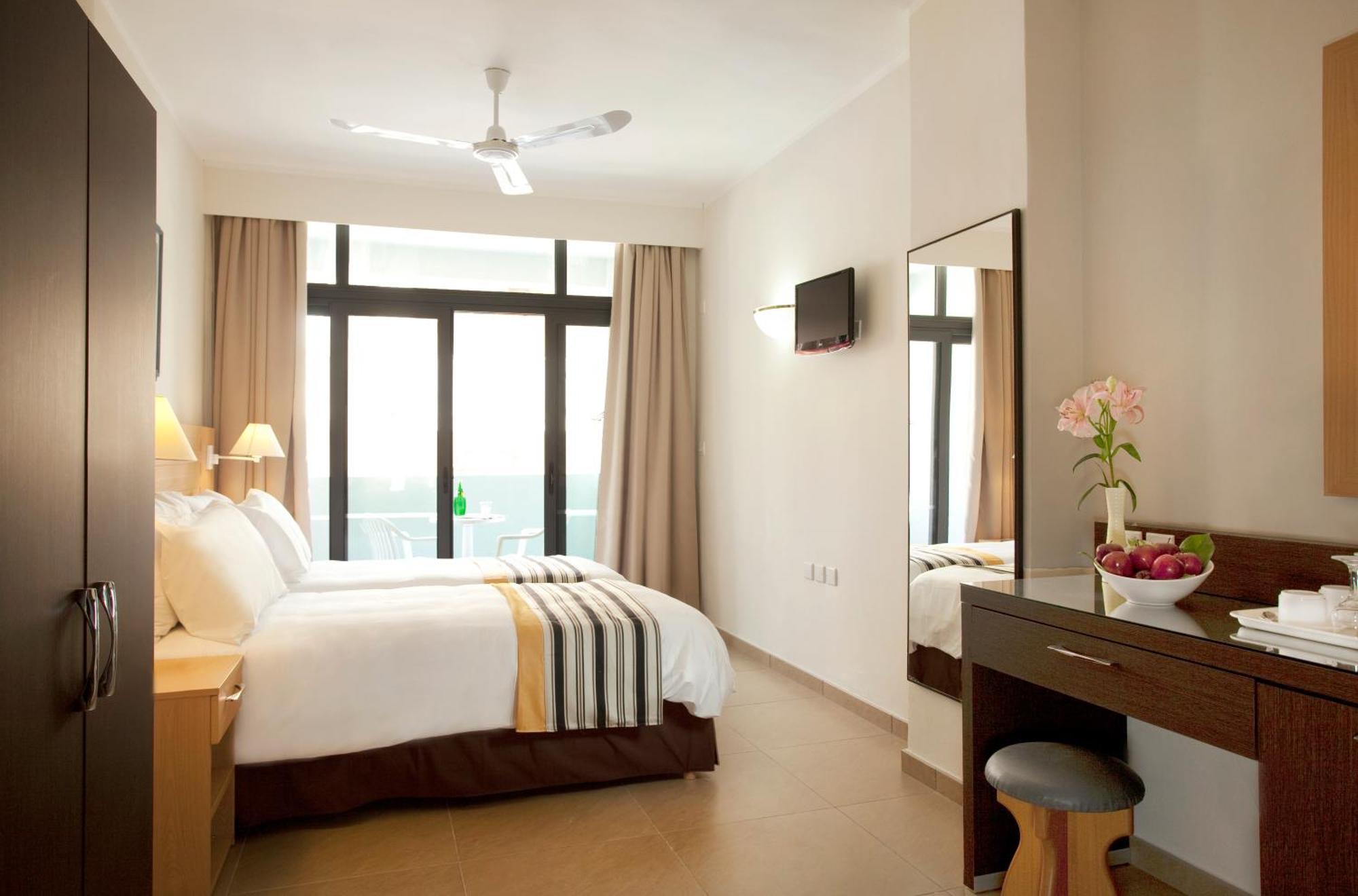 Double or Twin Room Balcony,687092586:JPEG