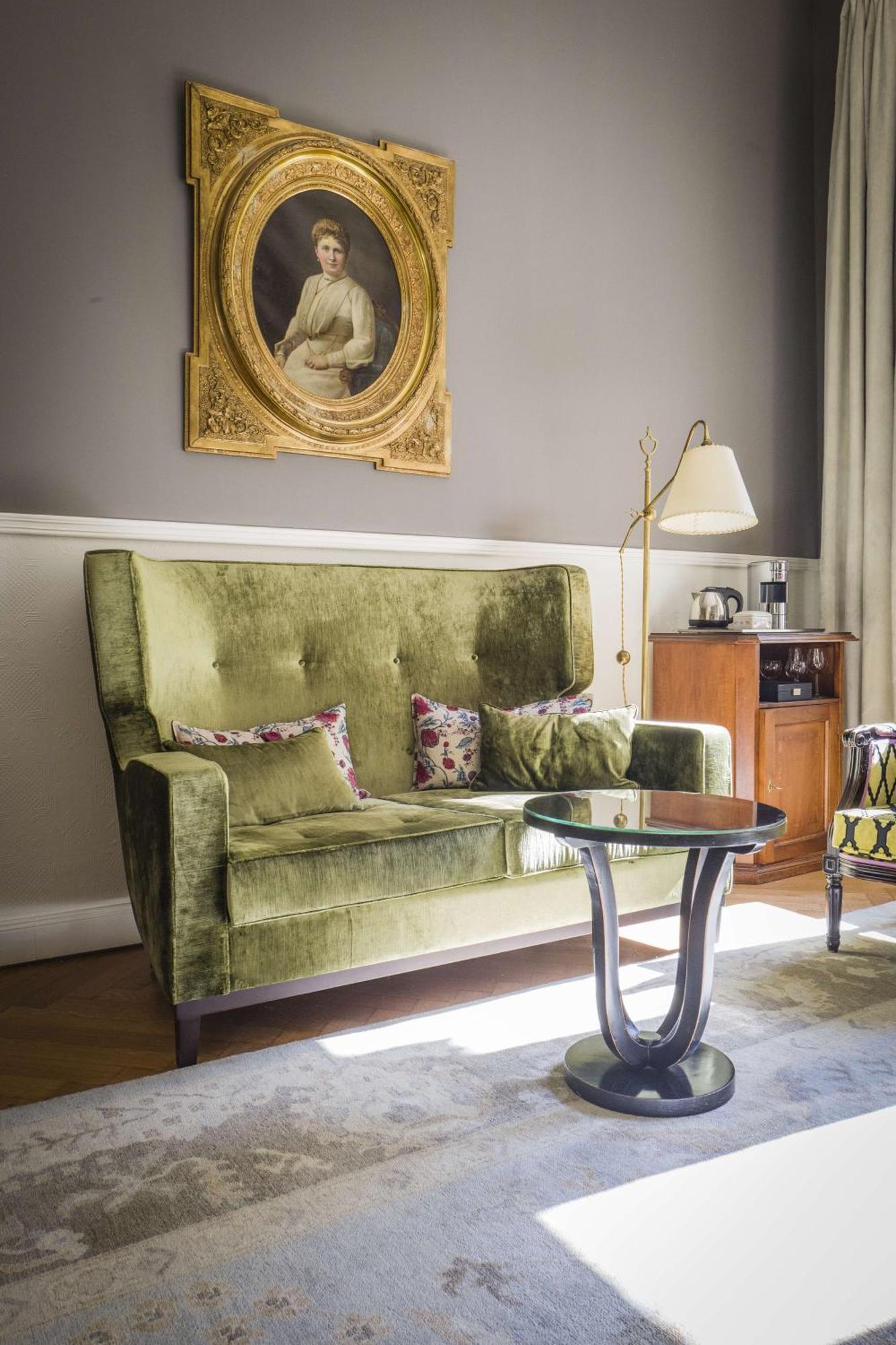 Dobbeltrom Salon