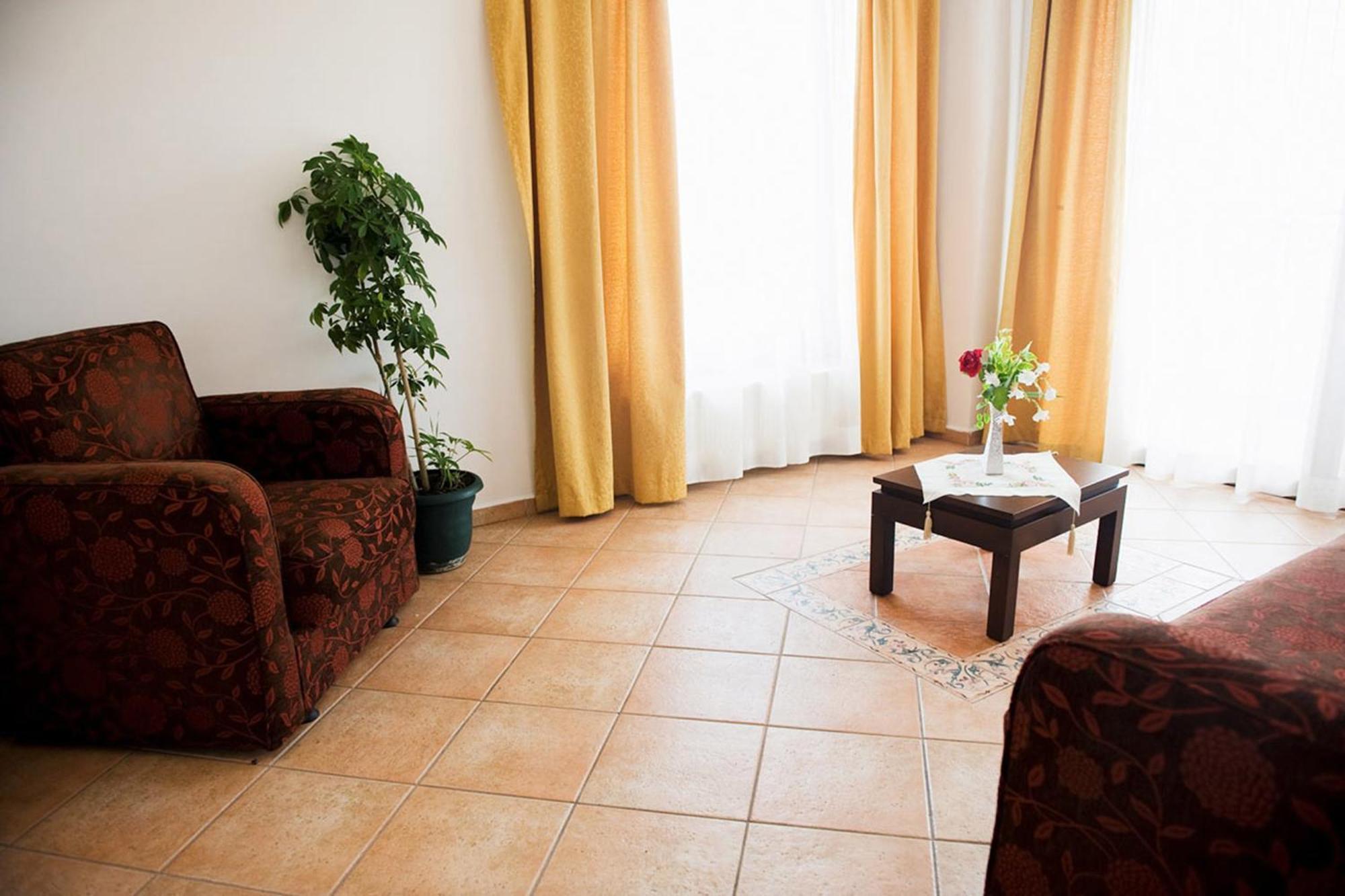 Suite Room,839753720:JPEG