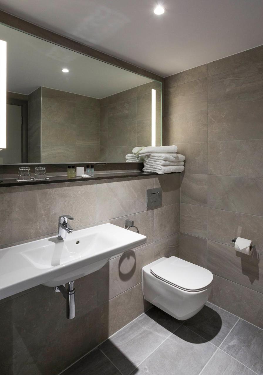 Executive Double and Single Room,572176356:JPEG