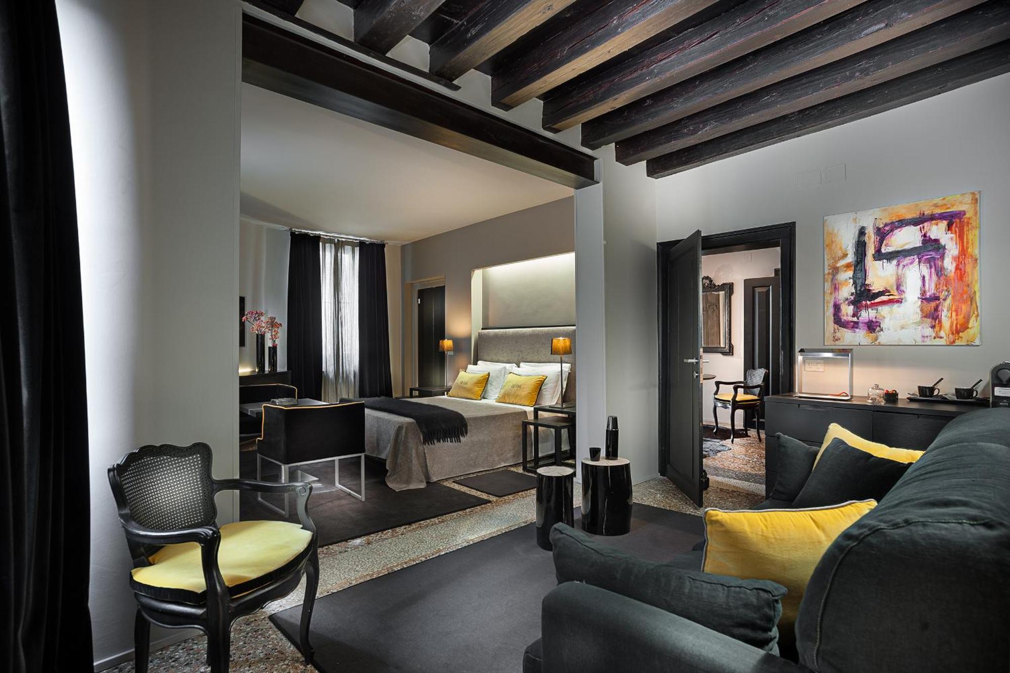 Suite Annex