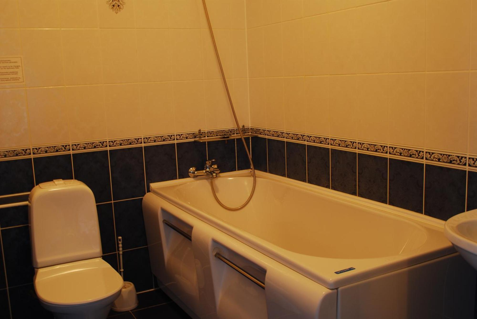 Triple Room,705862807:JPEG