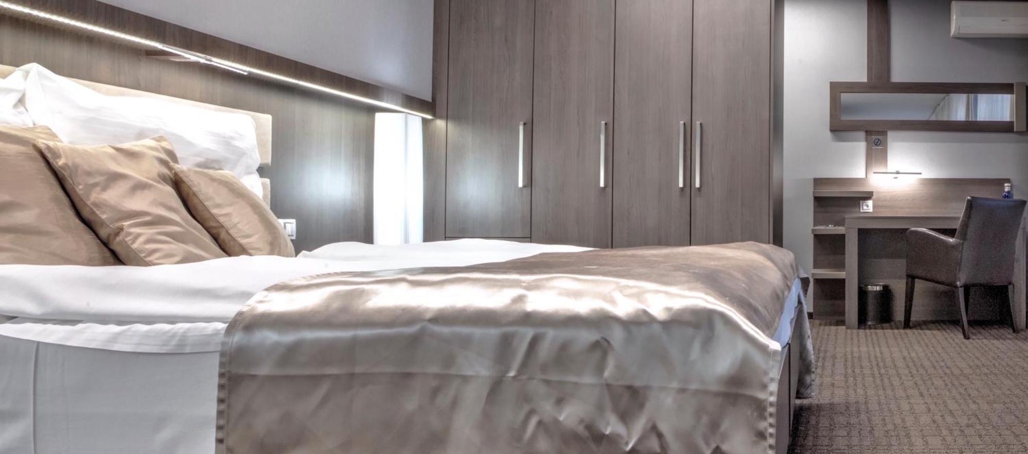 Deluxe Double Room with Free Access to Wellness and Fitness