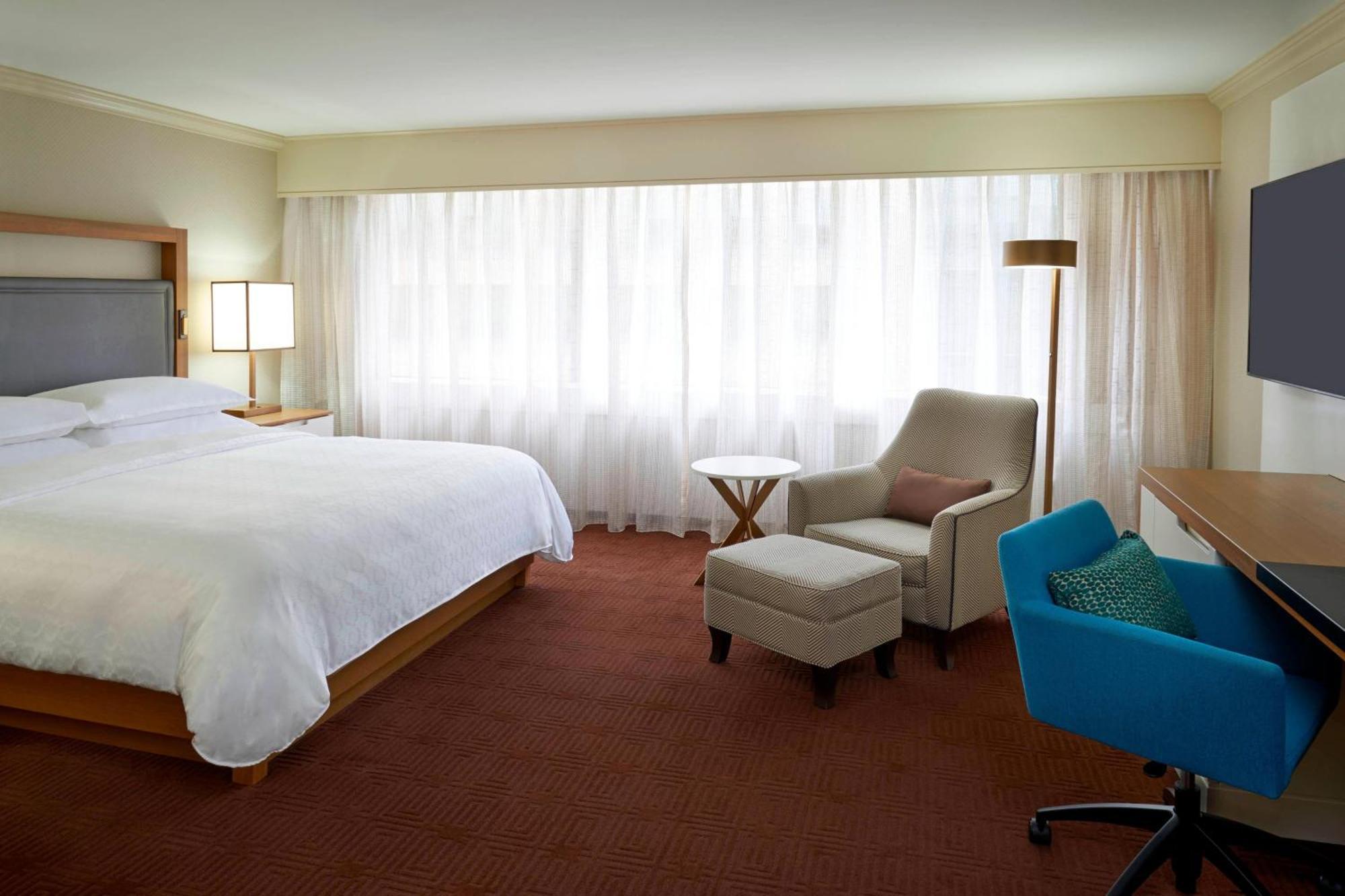 Guest Room 1 King