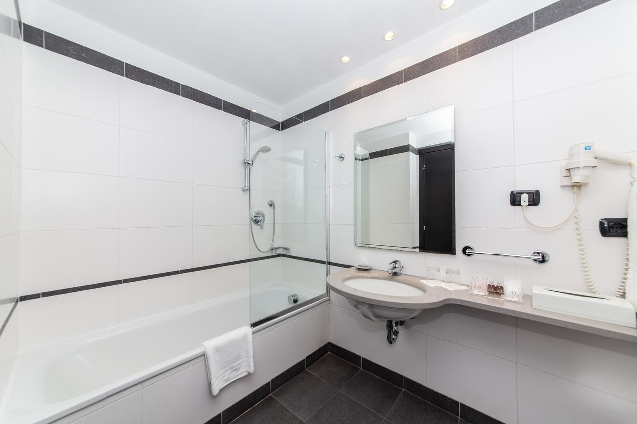 Classic Double Room,1498608376:JPEG