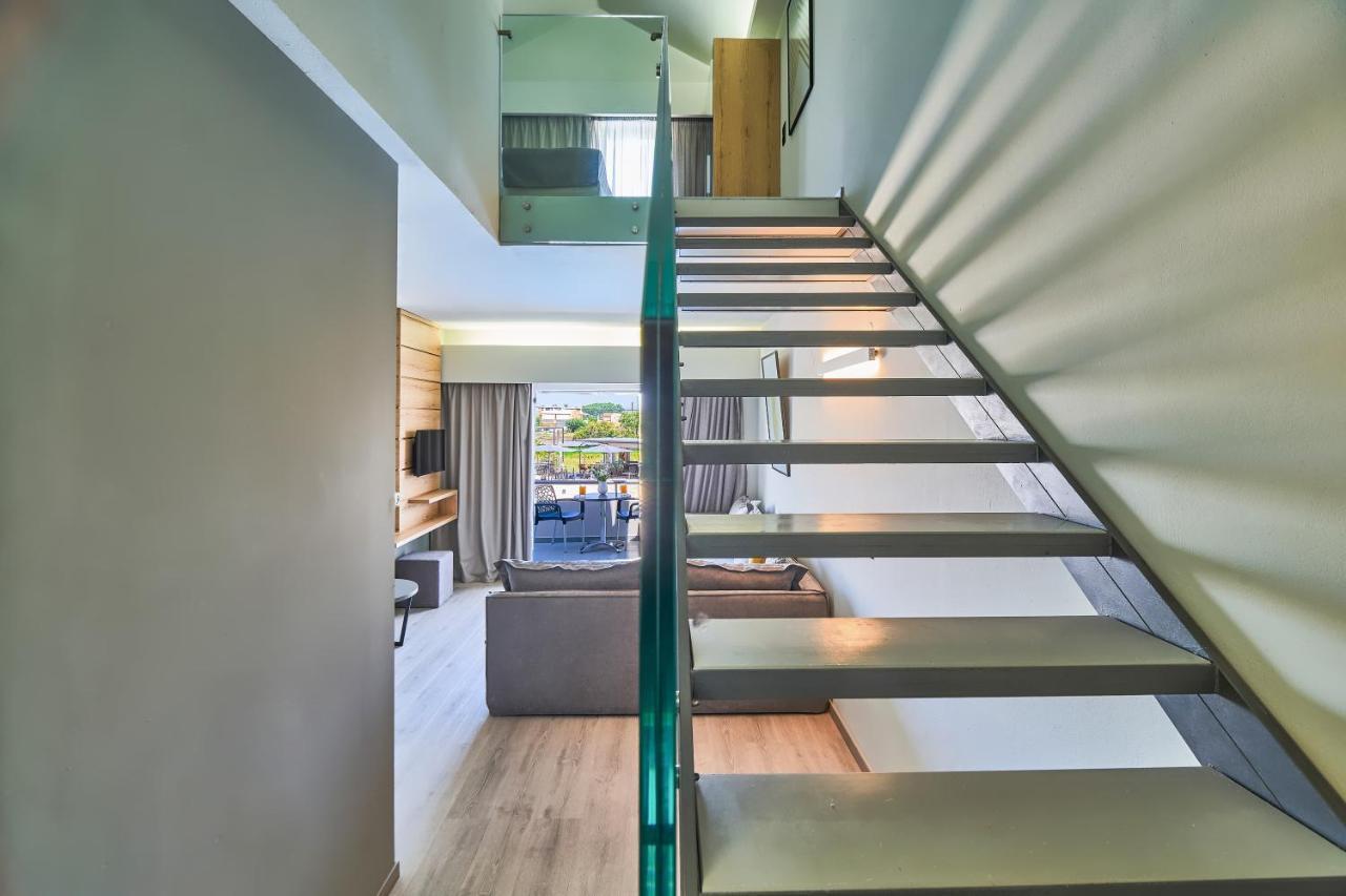 Apartment Split Level