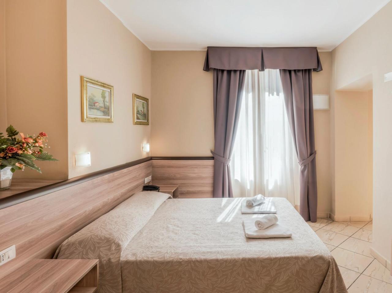 Double Room,1005881755:JPEG