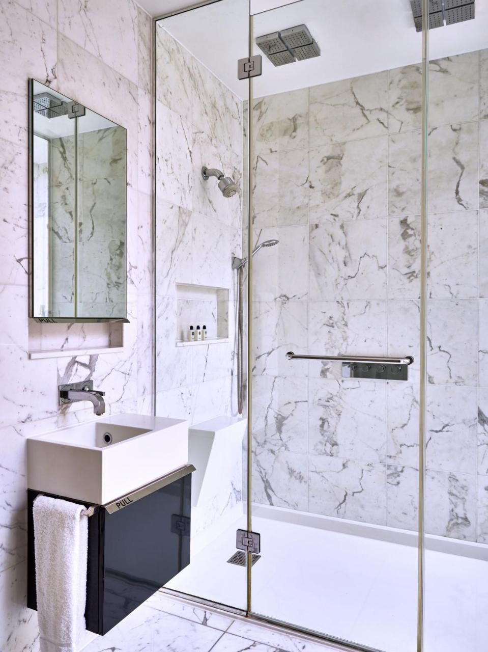 Superior King Room,974955043:JPEG