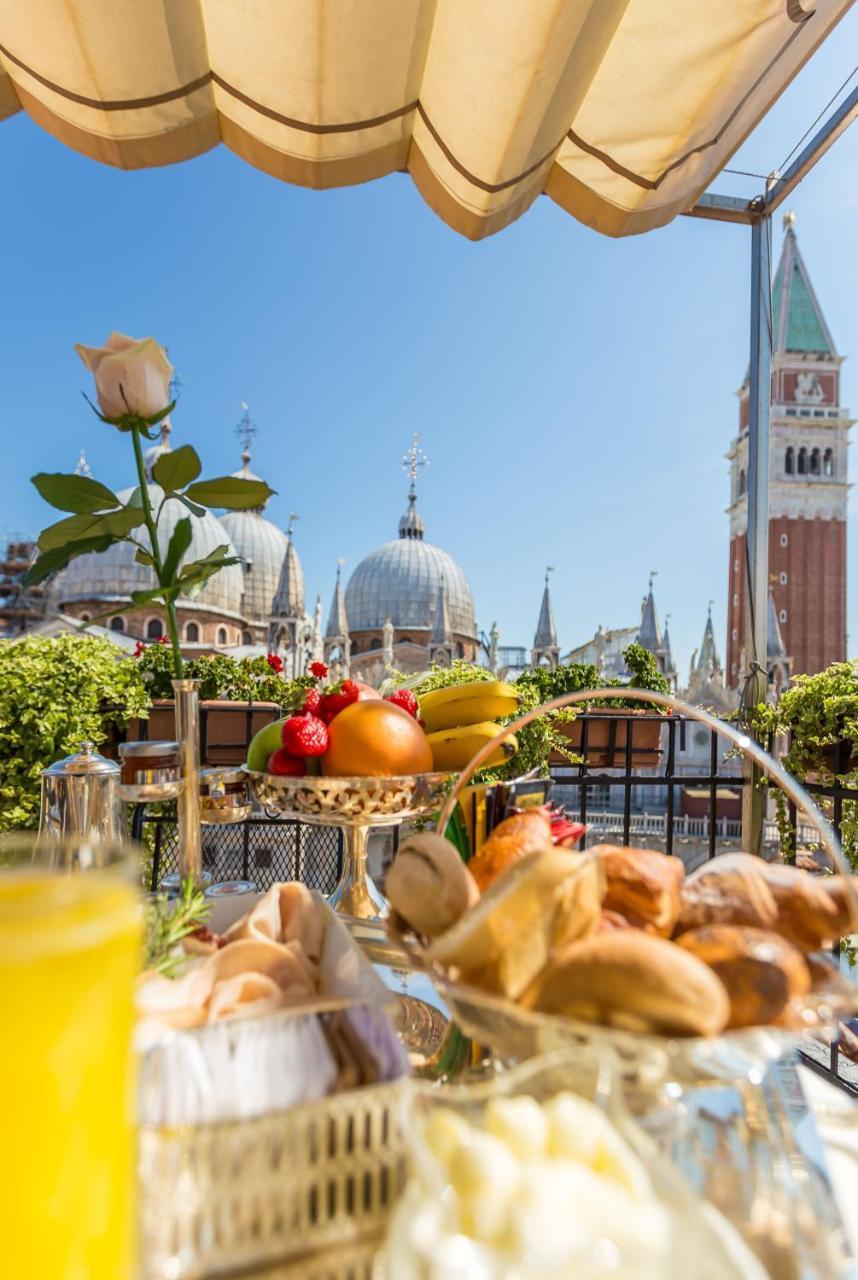 Svit med terrass och utsikt över San Marco