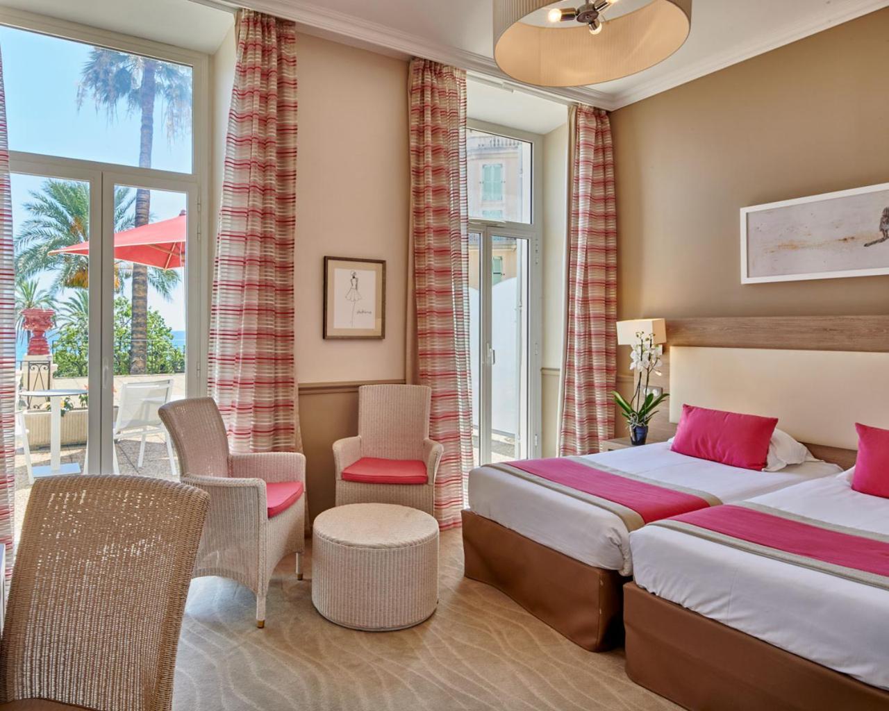 Deluxe Double or Twin Room Sea View