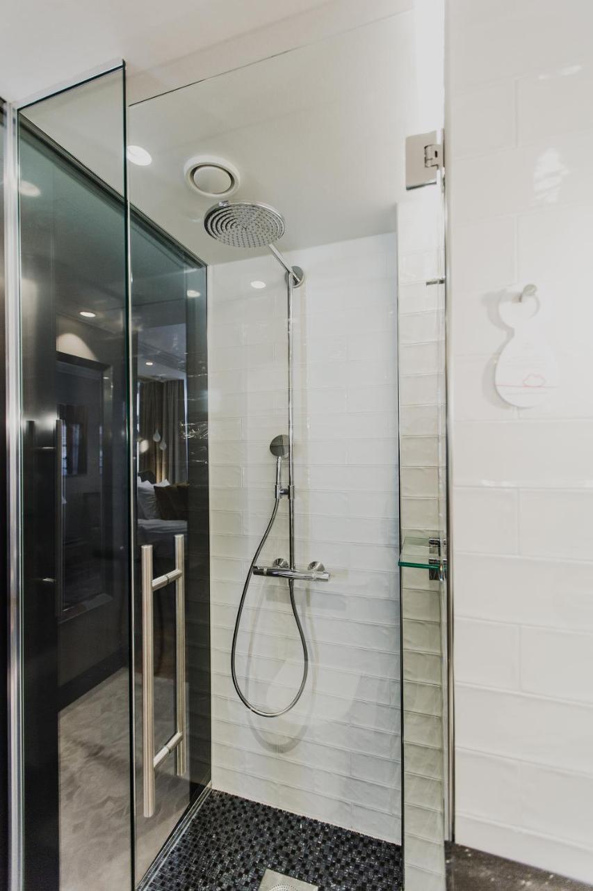 Solo Single Room,789283029:JPEG