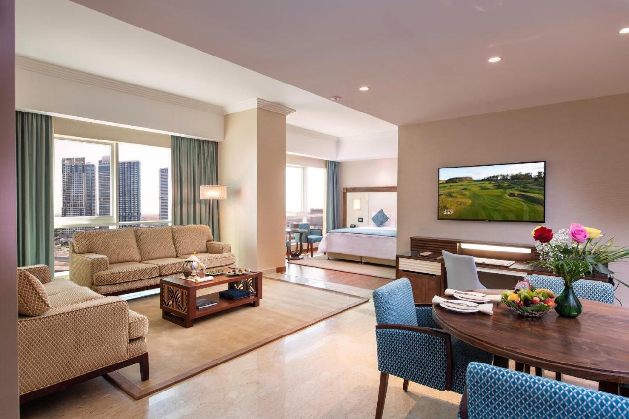 Deluxe King Suite (Early check-in 11am & late check-out at 4pm + 35% discount on food & beverage, valid until 31 August 2026 only),1219564822:JPEG