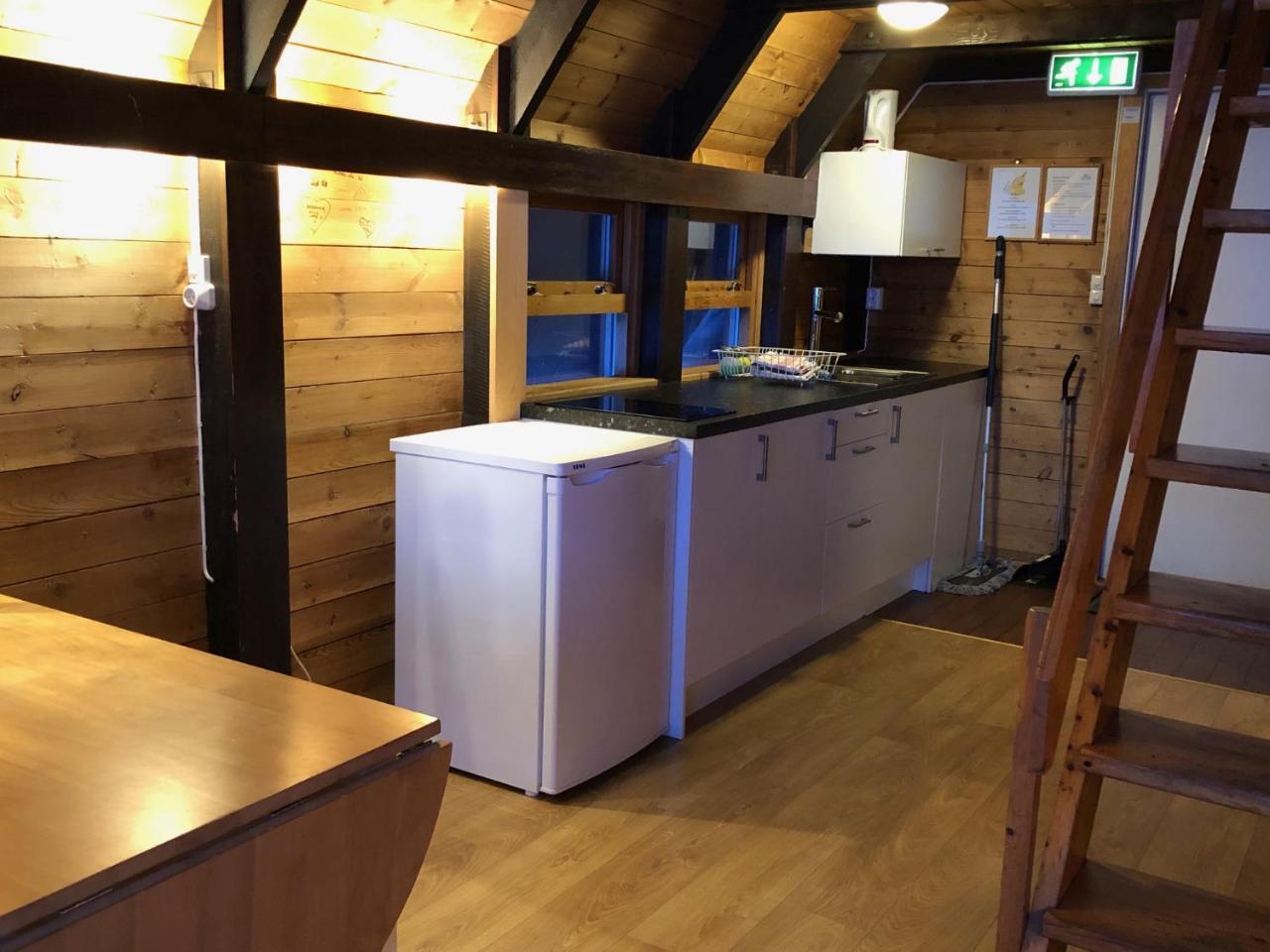 One-Bedroom Cottage,758124031:JPEG
