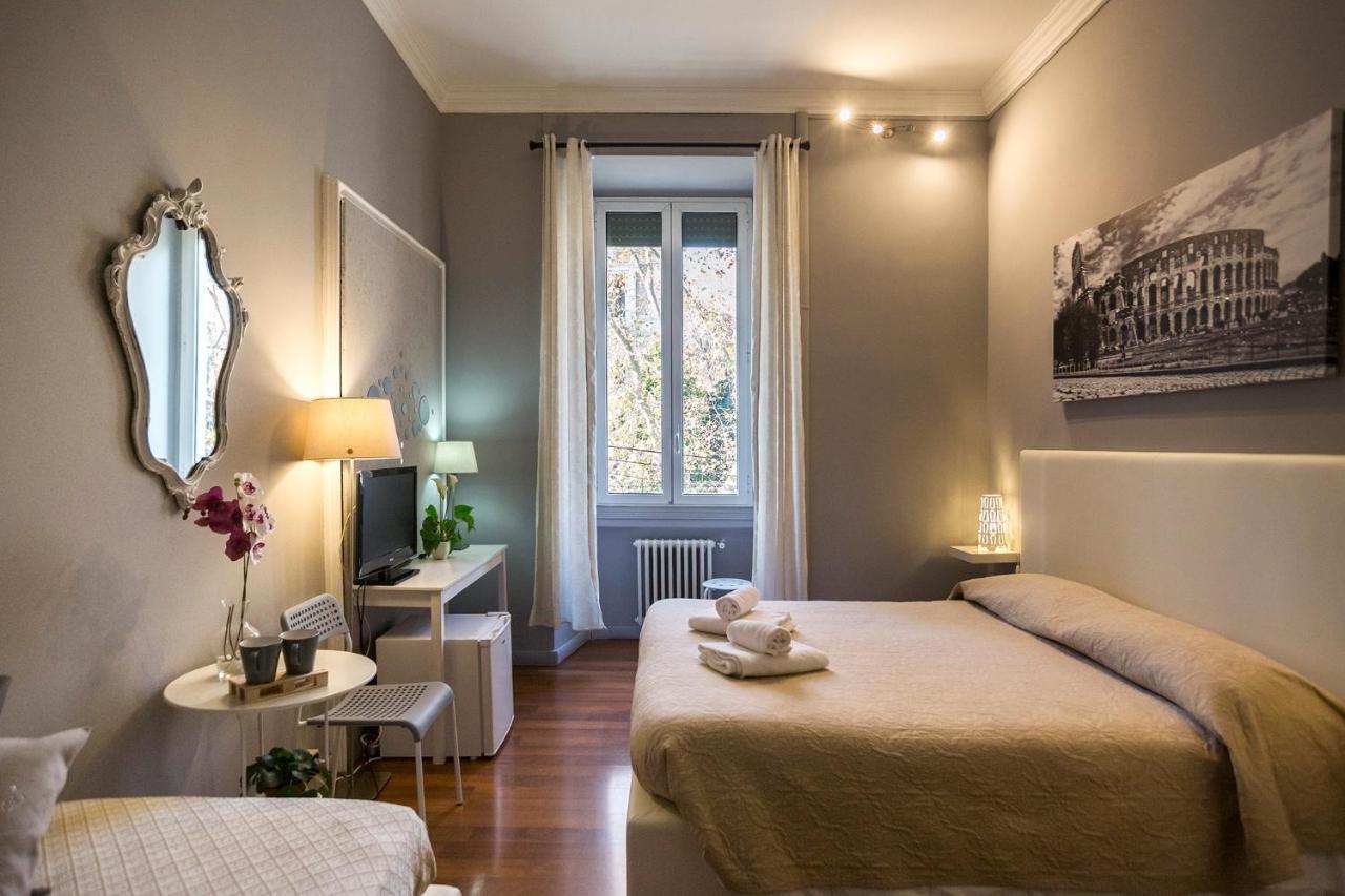 Double or Twin Room with Private External Bathroom,758603860:JPEG