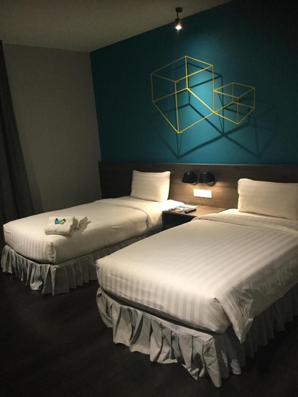 Deluxe Double or Twin Room
