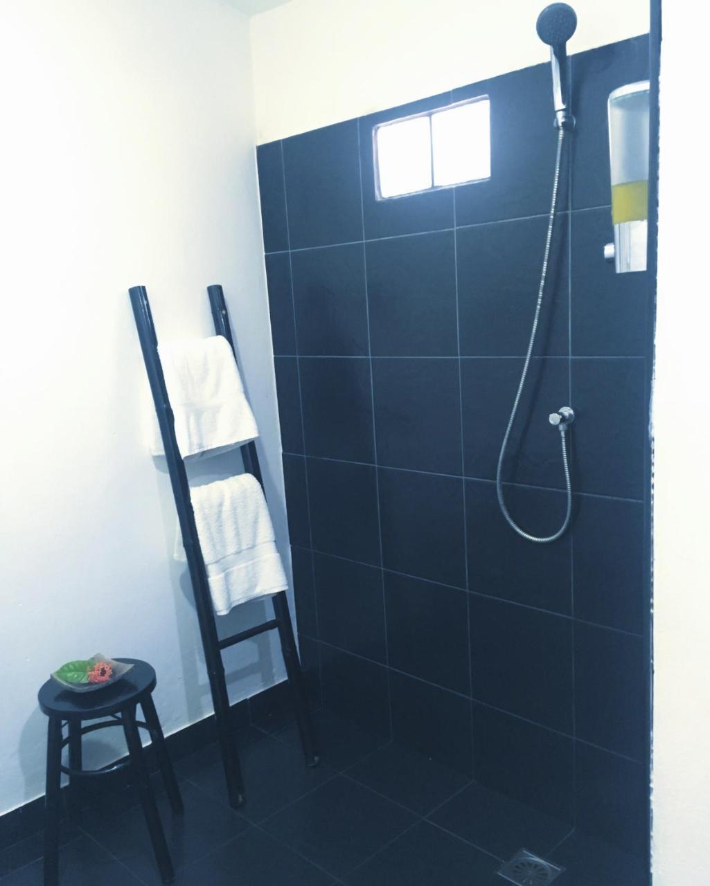 Large Double Room,764405017:JPEG