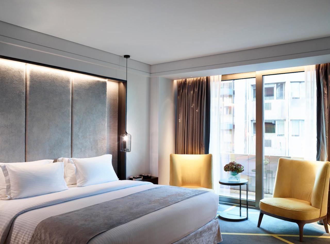 Suite Deluxe med byutsikt