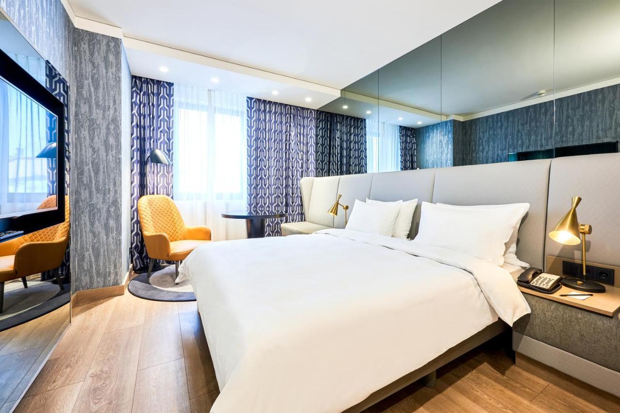 Superior Room - Low Floor