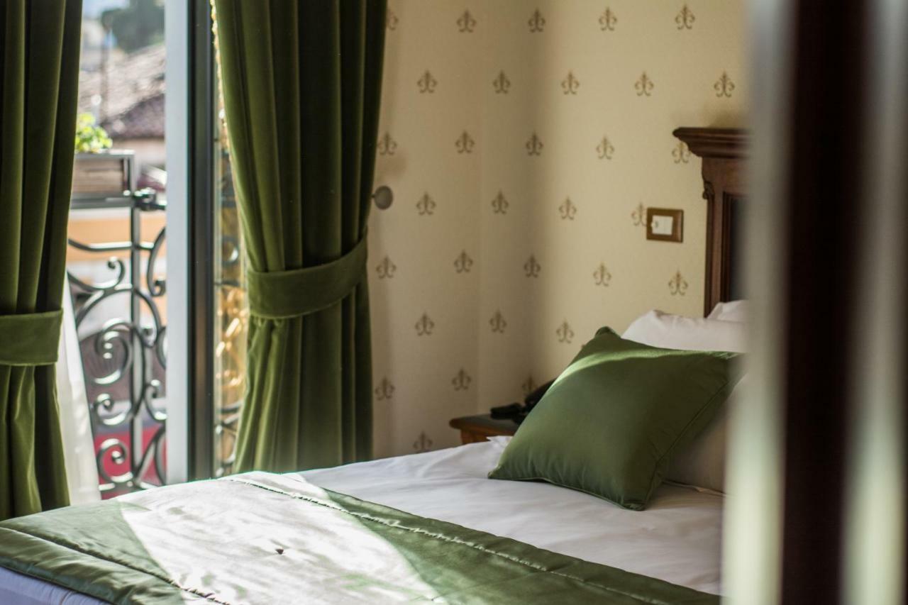 Standard Double Room,790382958:JPEG