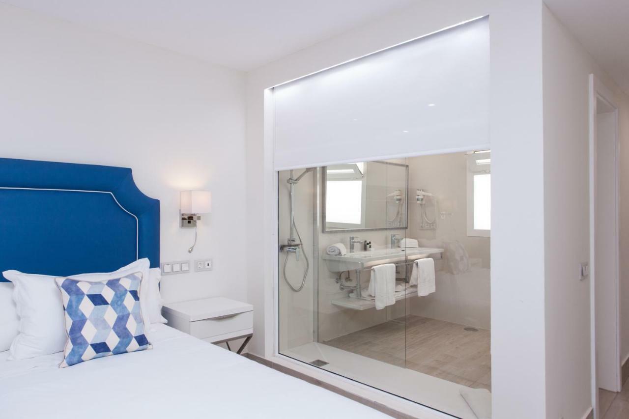 Triple Room Sea View