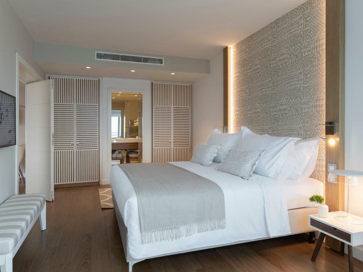 Deluxe Suite Return Transfer to Dubrovnik Airport