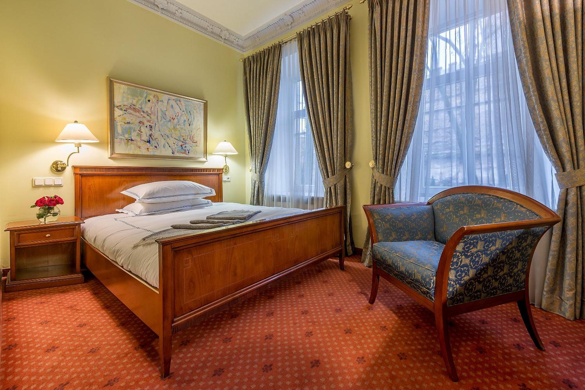 Standard Double Room,908205346:JPEG