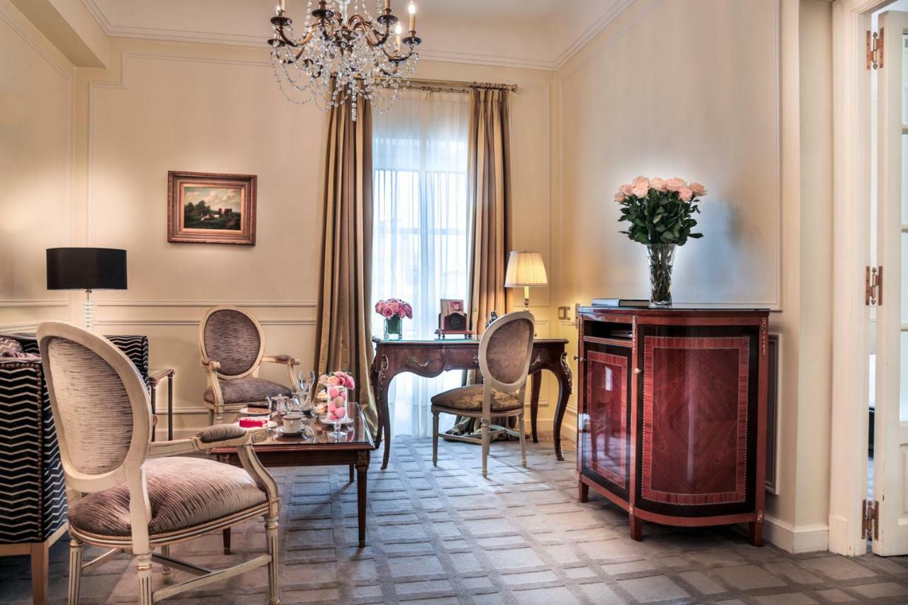 Deluxe Suite,1200042838:JPEG