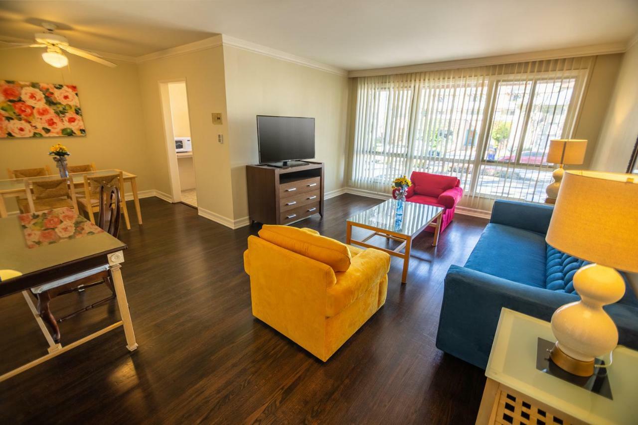 One-Bedroom Double Suite Balcony View