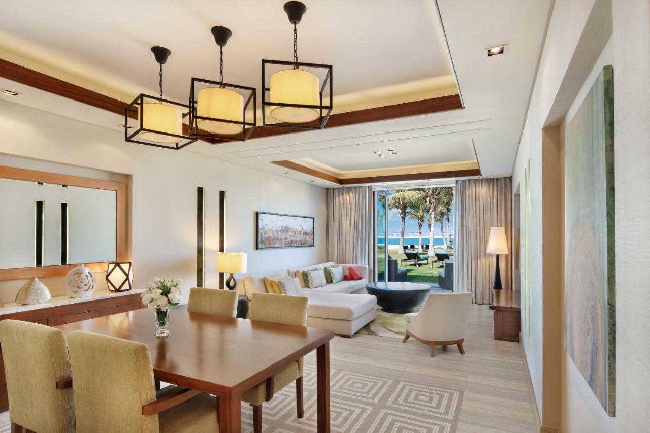 Sea View Residence Two Bedroom Suites with Lounge Access & Butler Service