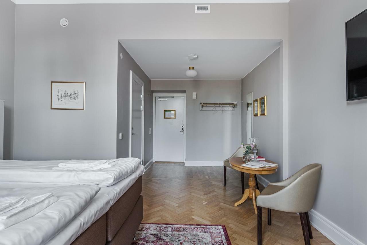 Standard Double Room,813844265:JPEG