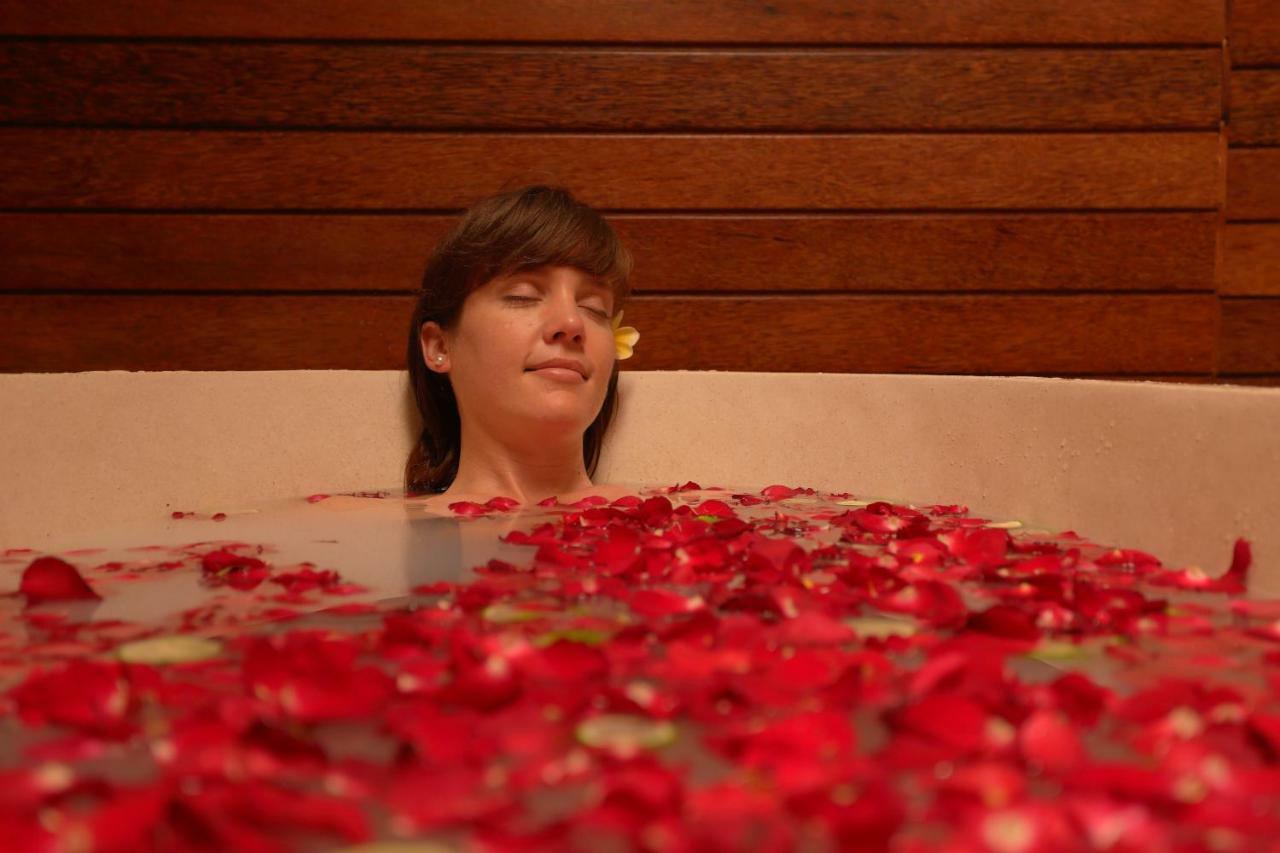 Honeymoon at Suite Room