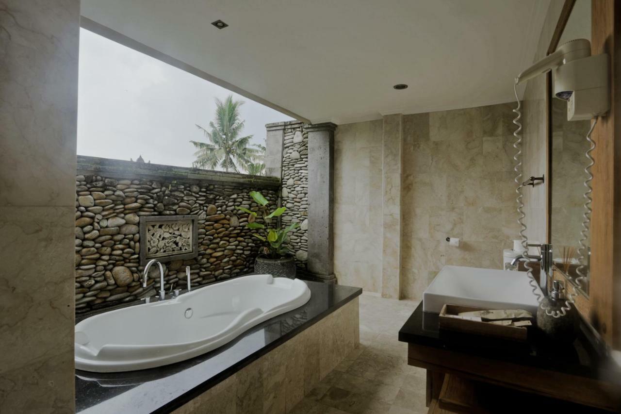 Duplex Suite Welcome Massage Afternoon Tea
