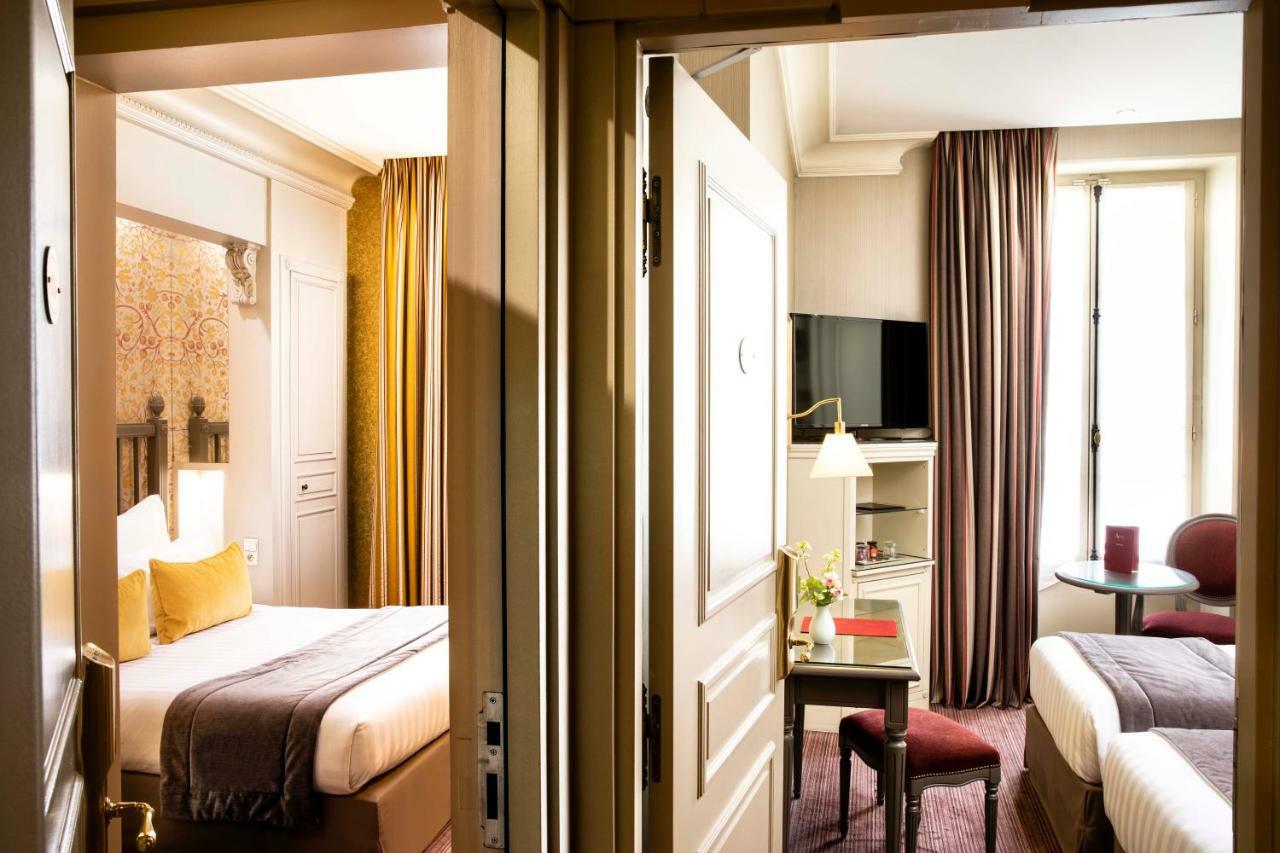 Classic Quadruple Room