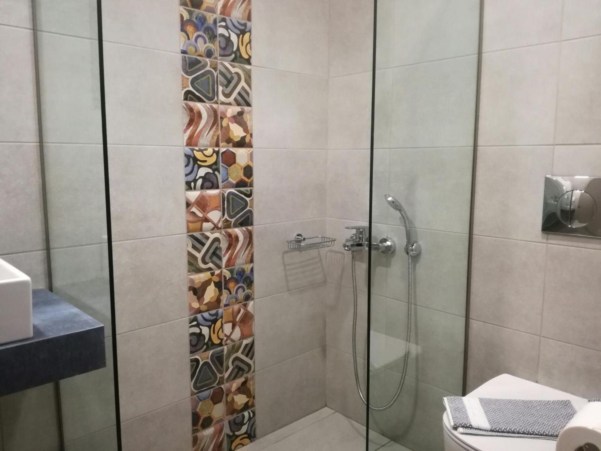 Superior Studio with Partial Sea View (2 adults),1184412063:JPEG