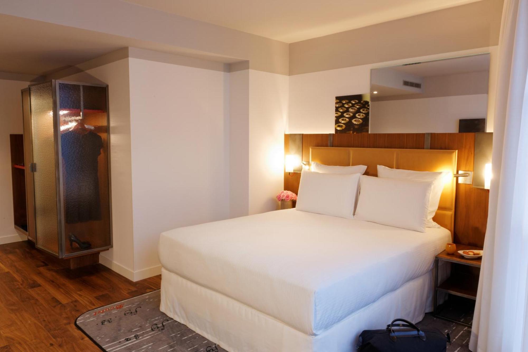 Junior King Suite - Non-Smoking,1279146760:JPEG