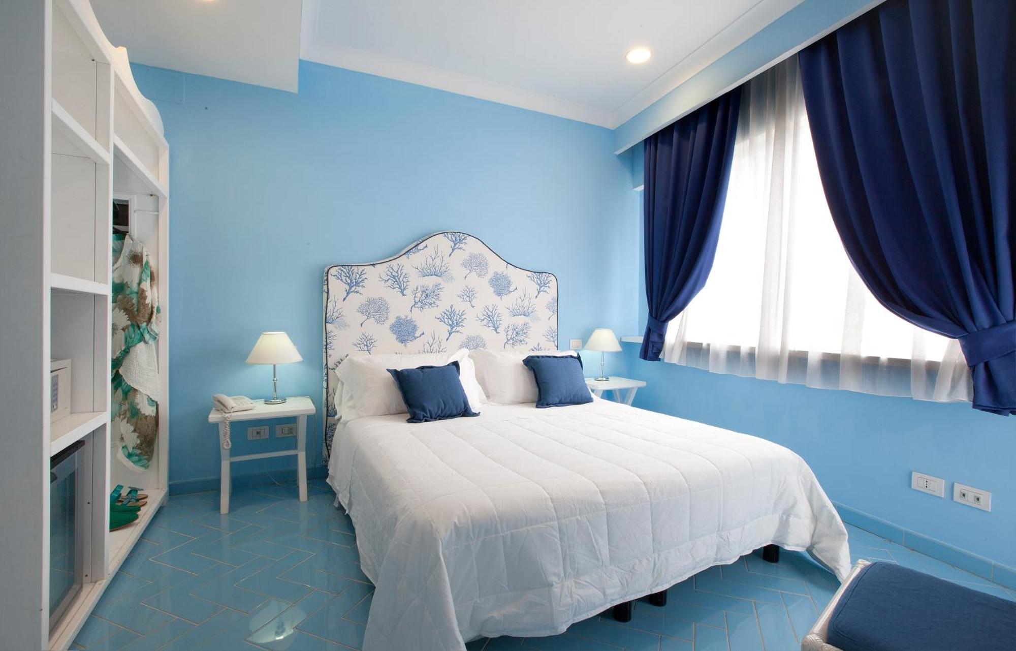 Superior Double or Twin Room City View