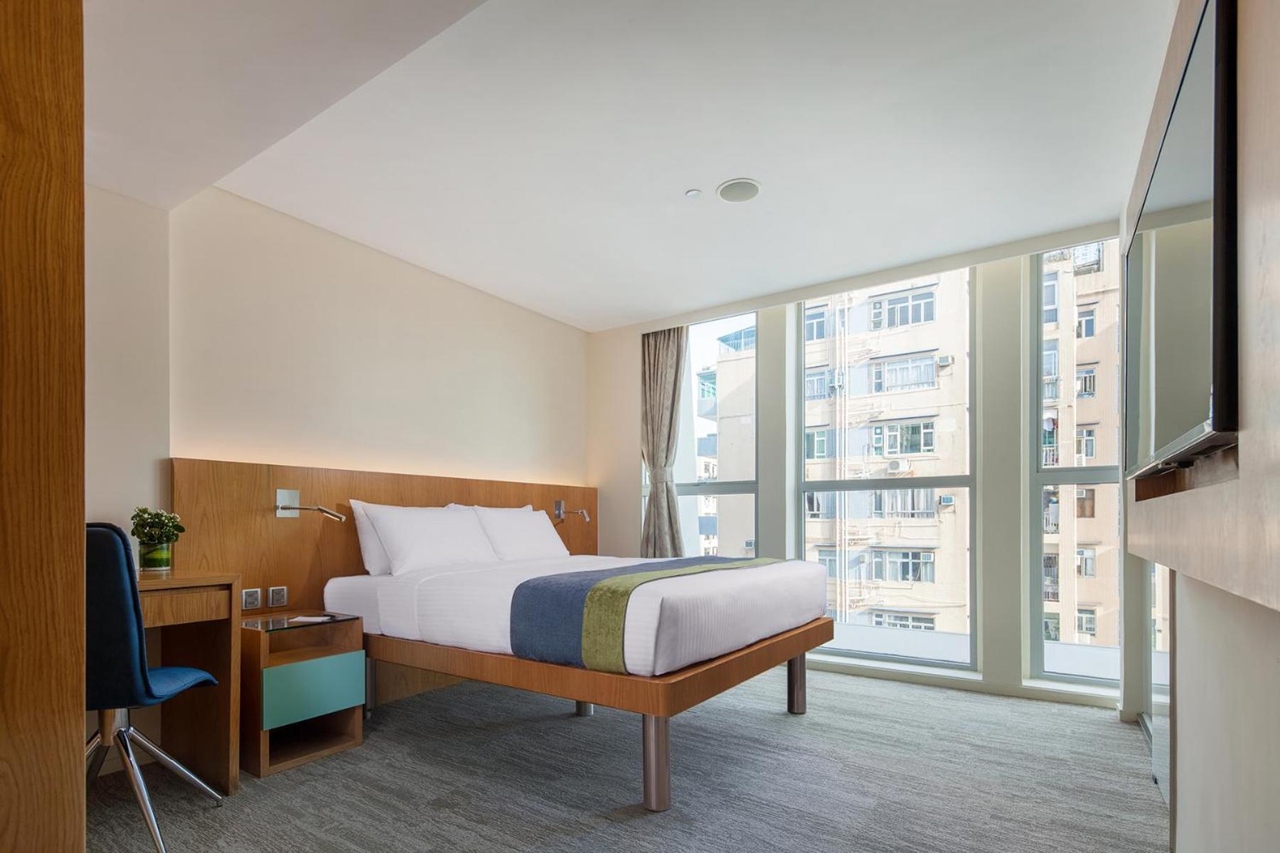 Summit Suite Queen Bed Registered by Female Only