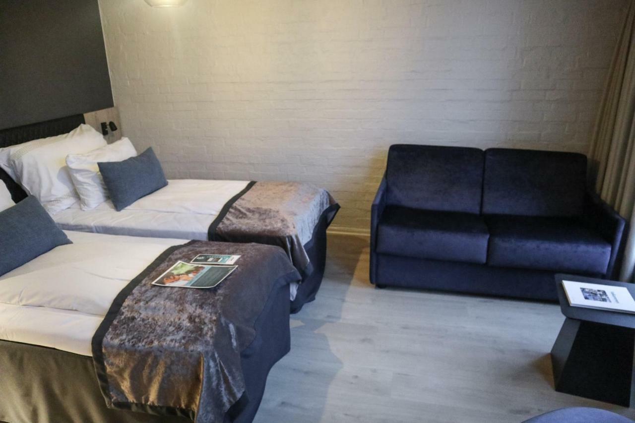 Superior Double or Twin Room,828127622:JPEG