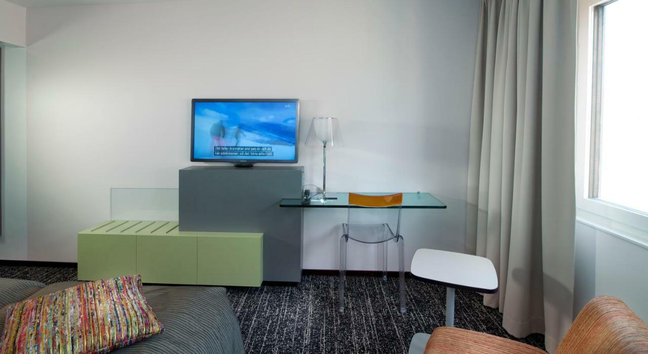 Standard Twin Room,1210164706:JPEG