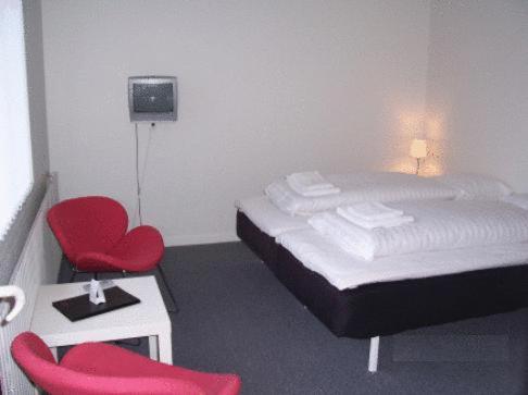 Anslutande familjerum (2 vuxna + 2 barn)