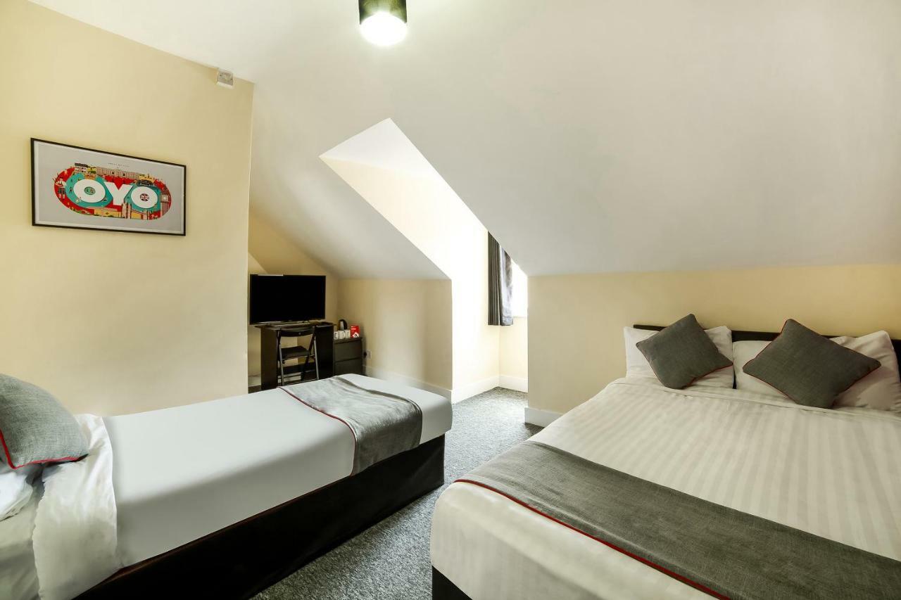 Deluxe Family Suite