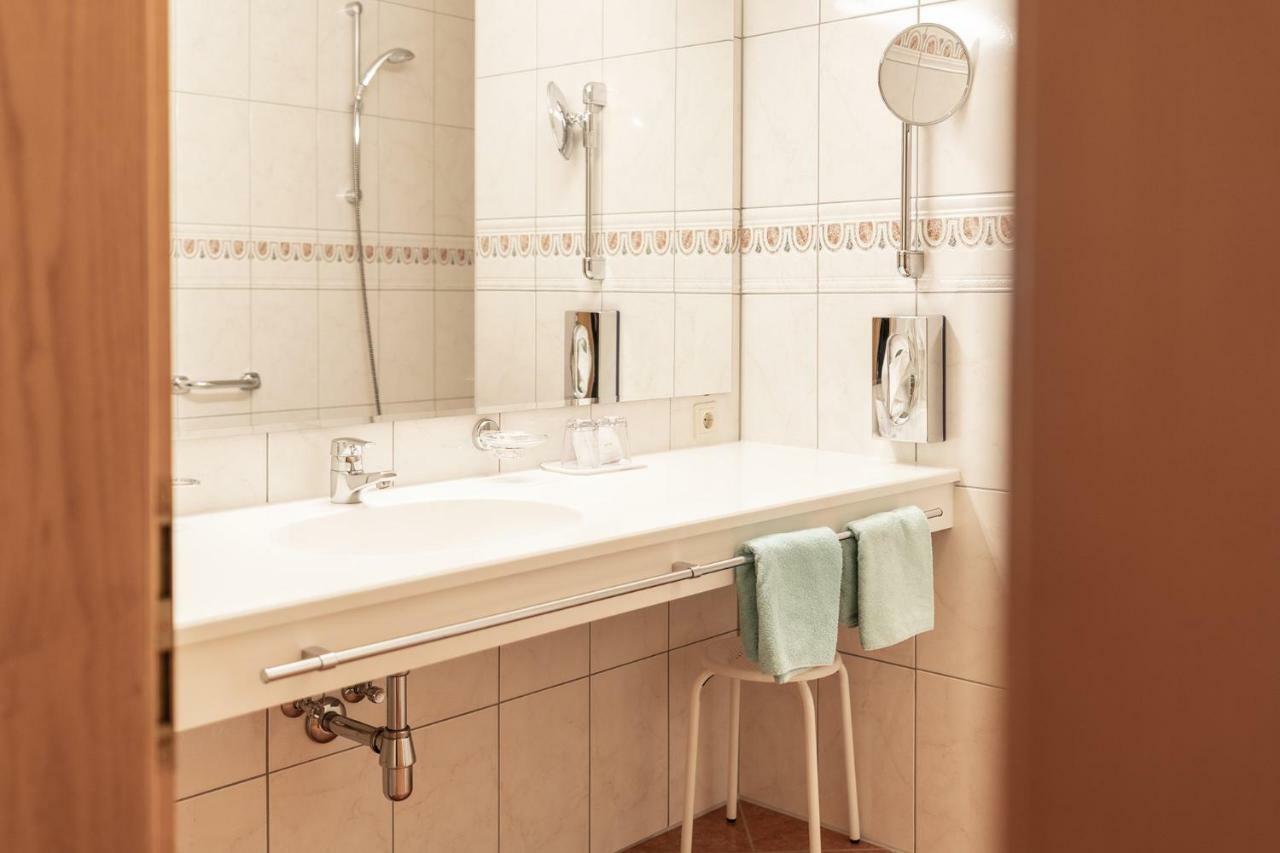 Dobbeltrom Deluxe med balkong