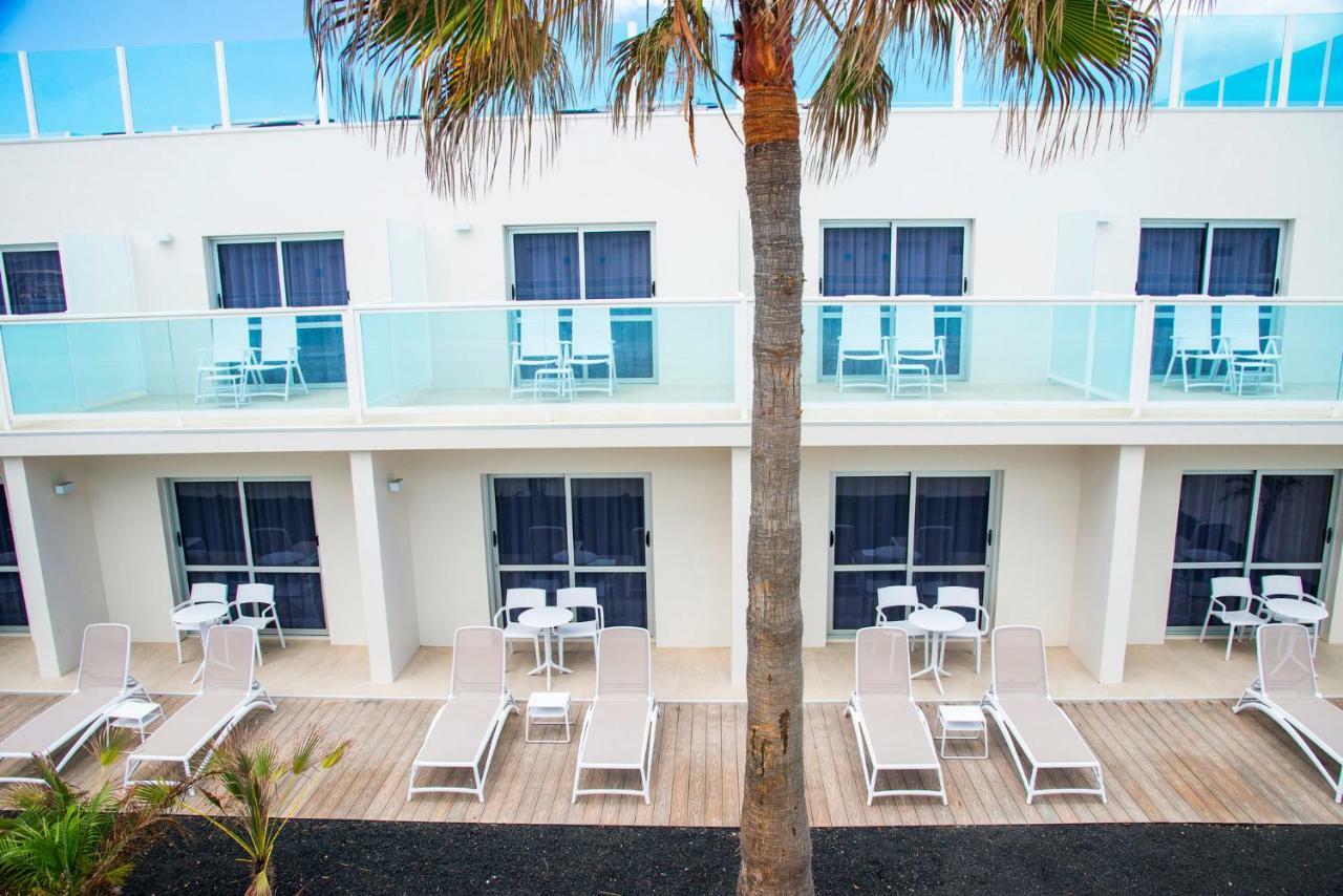 Triple Room with Sea View,811761663:JPEG