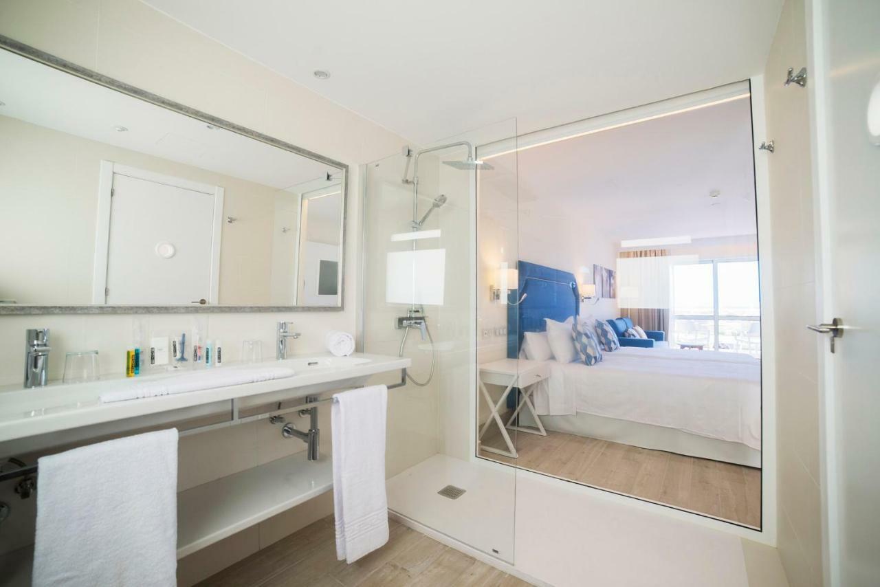 Triple Room Sea View