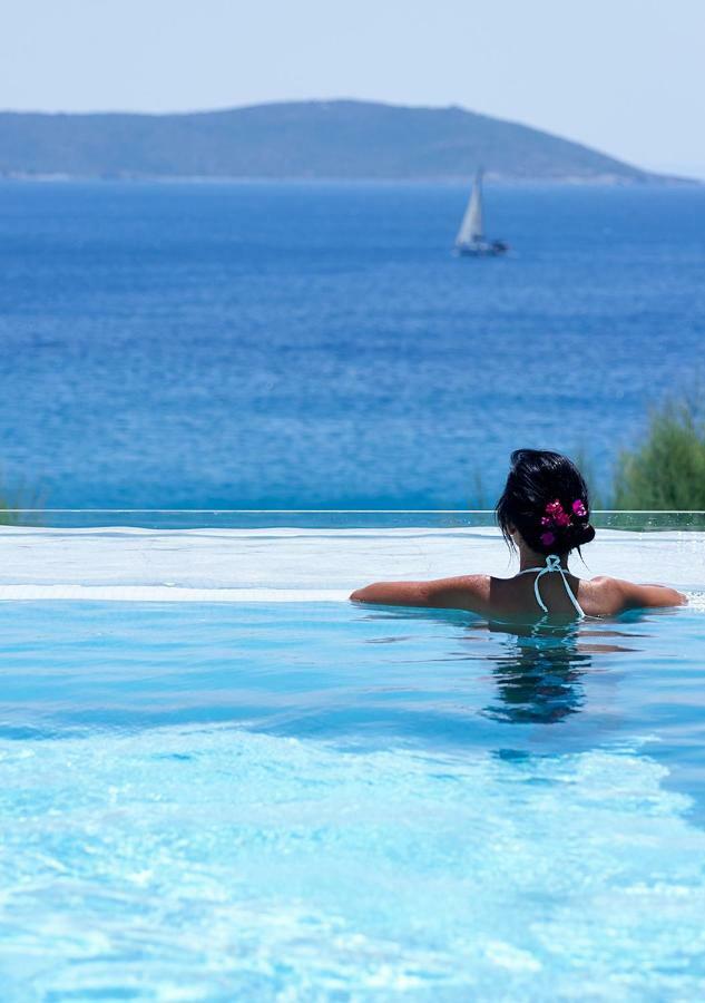 Suite Sea Front Private Pool
