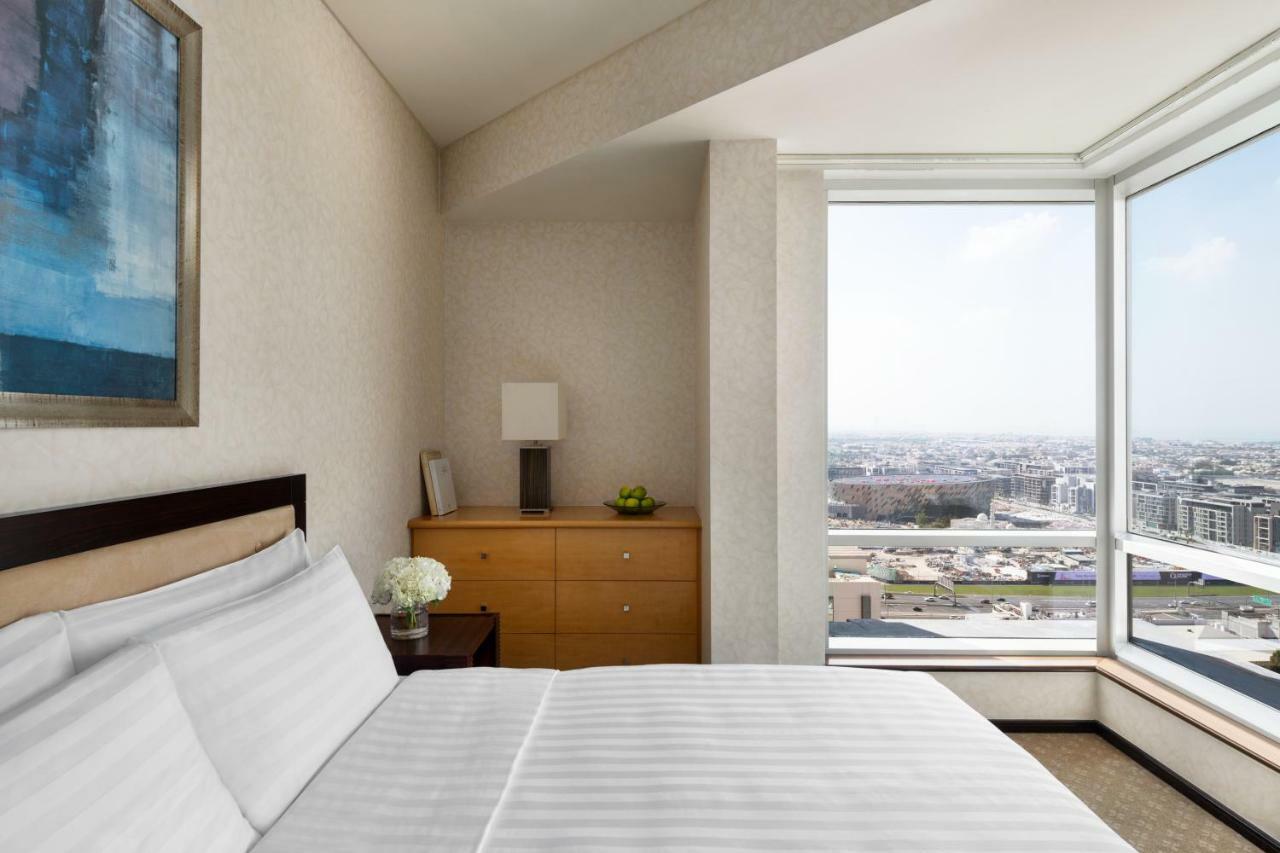 Three-Bedroom Apartment Sea View