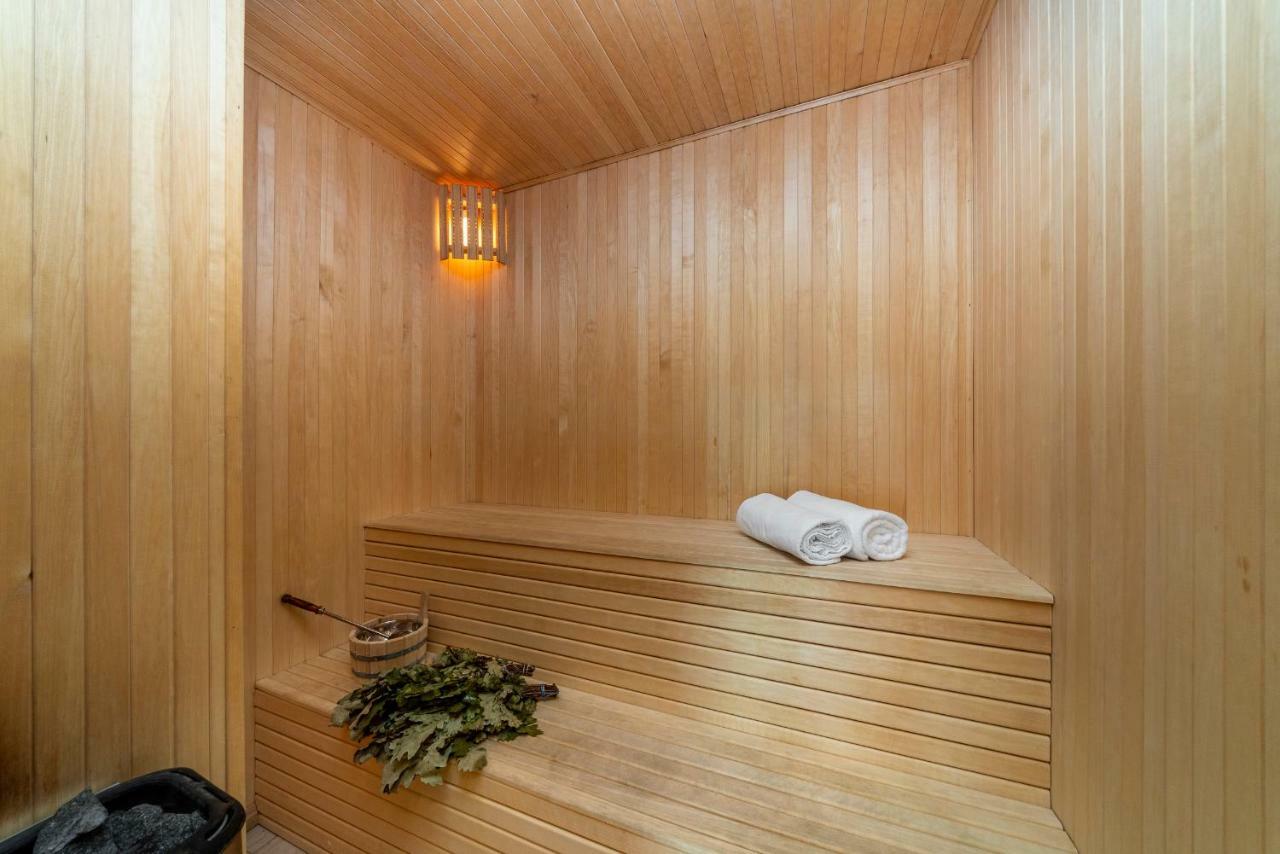 Villa med utsikt över trädgården och tillgång till Sea Wellness SPA