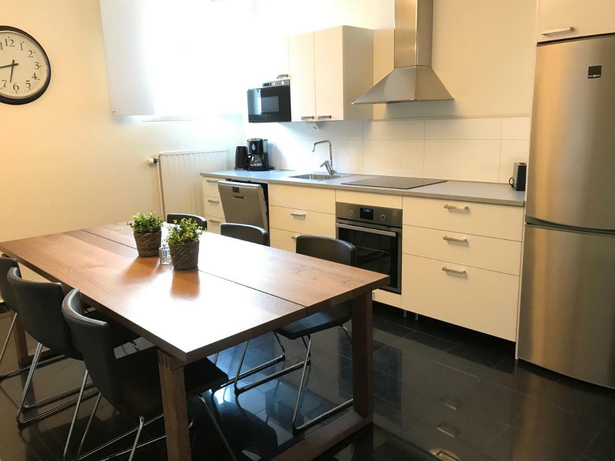 Two-Bedroom Apartment,864011564:JPEG