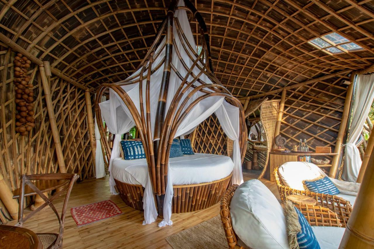Treehouse  Wooden Villa  with Bathtub and Garden View